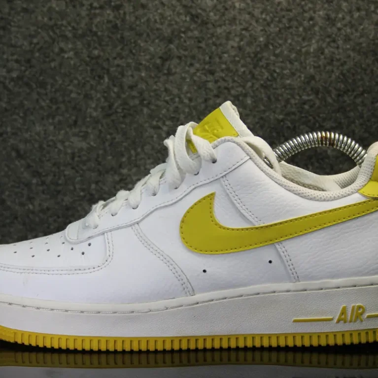 NIKE AIR FORCE 1 LOW SNEAKERS