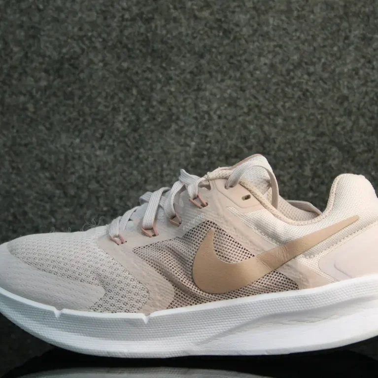 NIKE RUN SWIFT 3 WOMENS