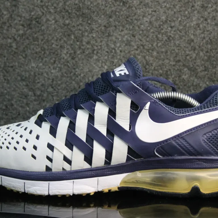 NIKE LUNAR FINGERTRAP TR