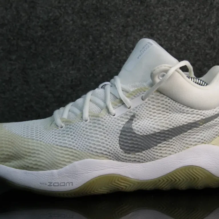 NIKE ZOOM REV Men's Basketball Shoe