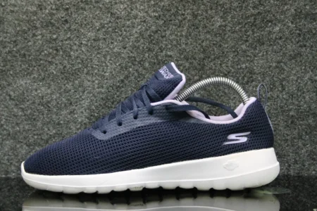 SKECHERS GO WALK JOY LACE-UP