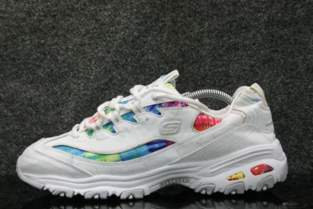 SKECHERS D"LITES SUMMER FIESTA SNEAKER