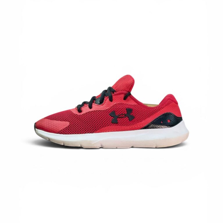 UNDER ARMOUR SURGE 3